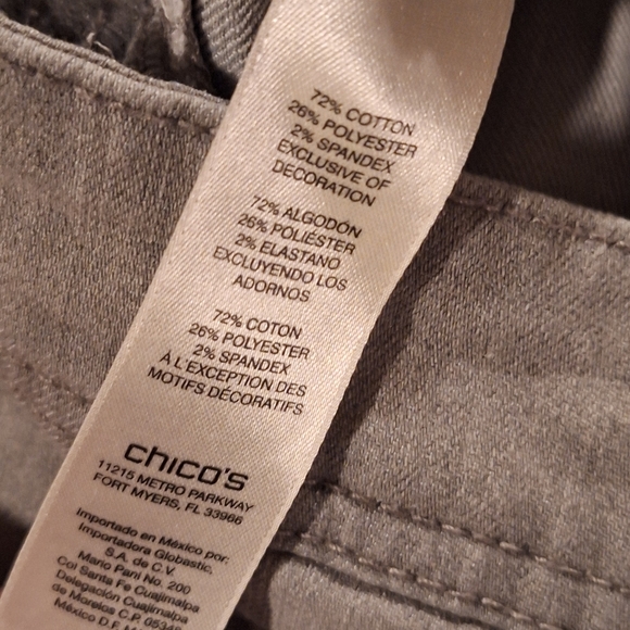 Chicos Pants Jeans Stretch Womens 3 Short 36 X 29 Light Gray Glitter Dot Sparkle - Picture 11 of 13